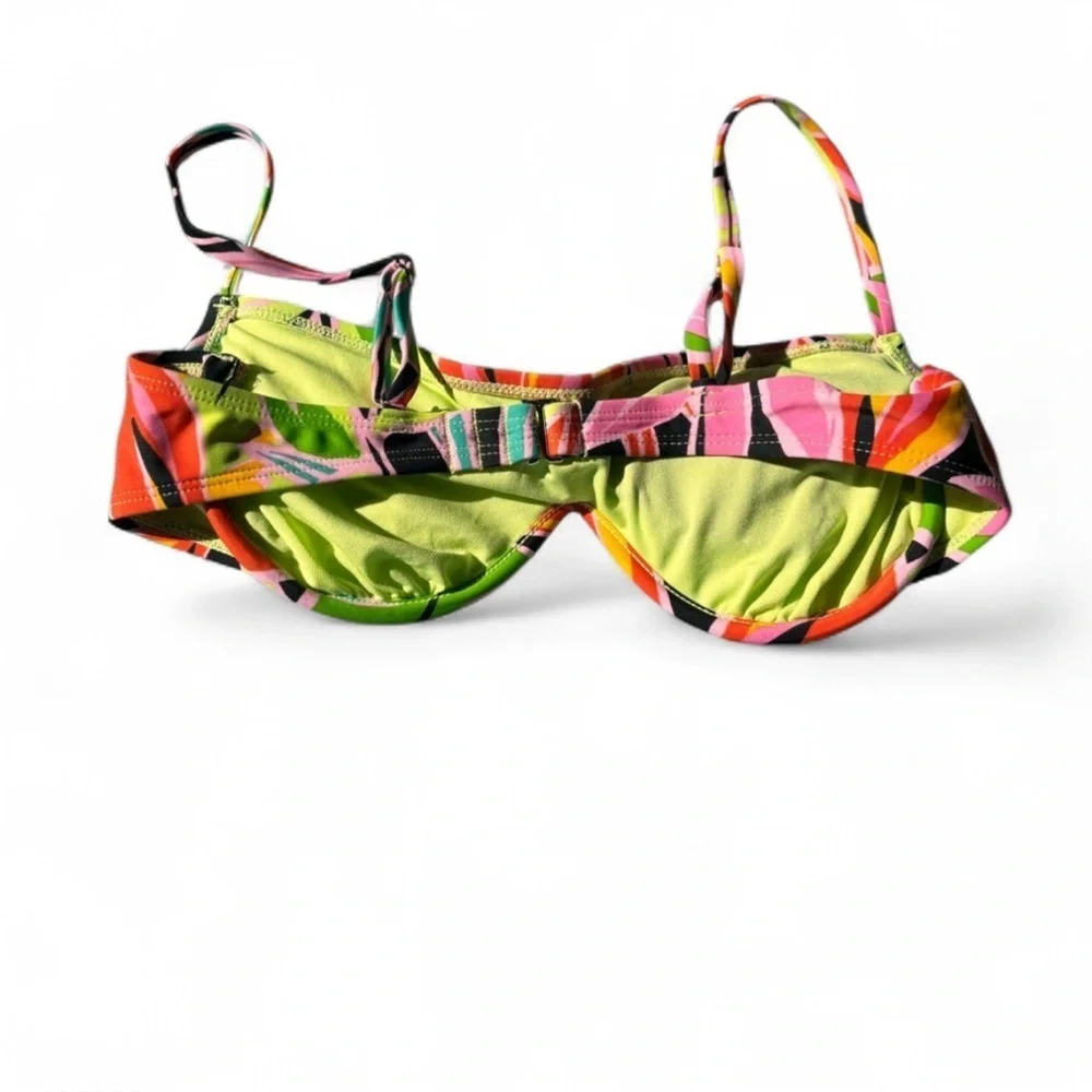 Wild Fable NWOT Neon Tropical Floral Underwire Bikini Top Bralette Style Medium